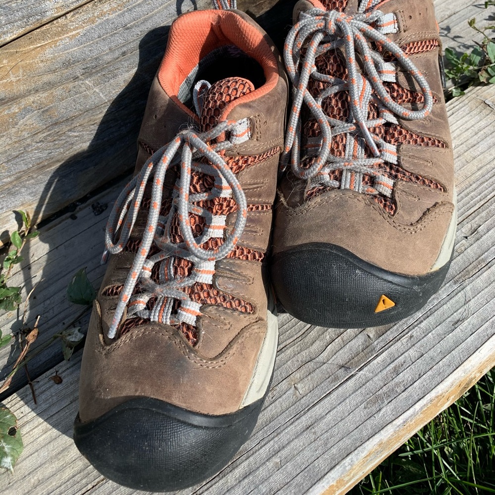 Keen Hikers, Women’s - Picture 1 of 8